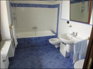 Cascina Bricchetto Langhe