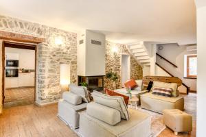 Le Secret des Remparts - Jacuzzi- Vue Cité - Free Parking - Climatisation