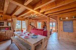 Chalet 8 à 10 pers entre lac et montagnes