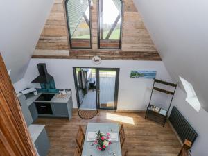 Valley View Hideaway