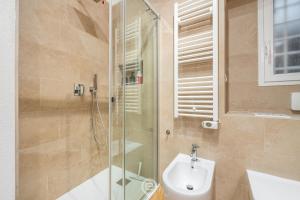 Elephants tower Apartment img23