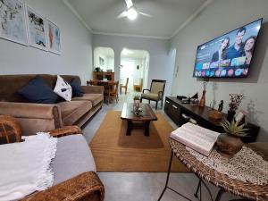 Apartamento Guarujá Pitangueiras 50 metros Praia3 DormitóriosVista do Mar, Sol da manhã