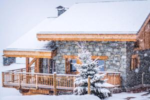 Résidence Caseblanche - Chalet de charme ALPEA· Accès direct aux pistes · Sauna · Ménage intermédiaire MAE-0234
