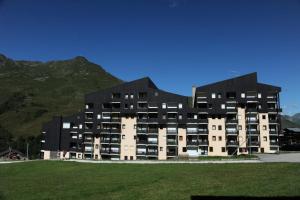 Résidence Villaret - Appartement lumineux · Départ et retour skis aux pieds · Balcon MAE-2294
