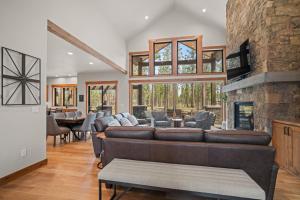 56397 Mirror Rock Loop