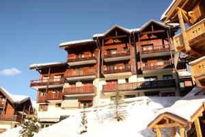 Résidence Les Cristaux - Appartement rénové · Proche des pistes · Balcon · Hammam · WIFI · Sauna MAE-6704