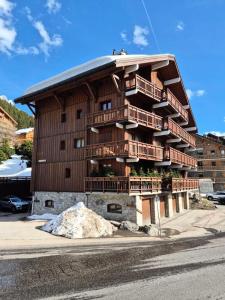 Résidence Christmas - Appartement Vue Piste à Méribel MAE-4754