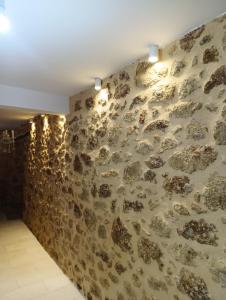 Kostas luxury little suites