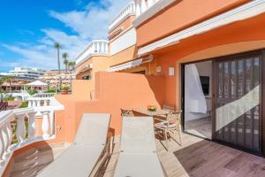 Tenerife Royal Gardens - frontline -heated pool