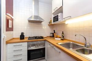 Filmoteca Sarria 1- wifi quiet bright comfi