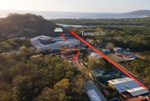 Beautiful Tamarindo Tiny house with AC & WIFI