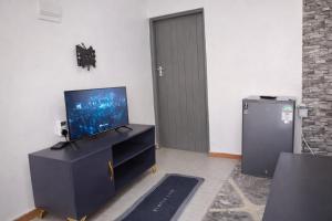Cozy Kitale A&B