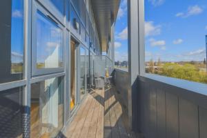 2 Bedroom Apartment Bradford City Centre 85 Smart TV Central Location