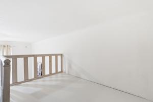 London & Paris Residence