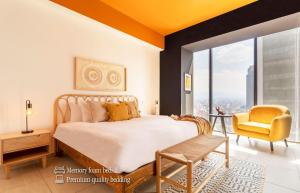 Casa Magenta by Kukun