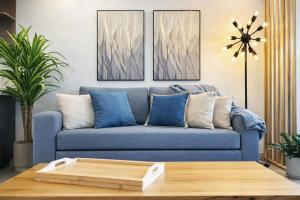 Comfort & Style Near SJO Airport Pool & Mountain Views