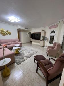 Luxury house with garden and private pool