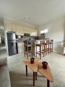 Modern, central apartment, steps from the beach