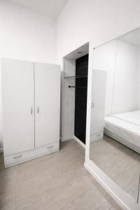 Cozy F1 apartment Paris 16th arrondissement
