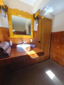 SS 6A Cabaña rustica frente al malecon de La Paz