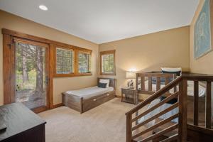 31 Caldera Cabin