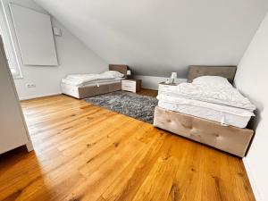 Sonnenhalde- Moderne Wohnung- 3 Schlafzimmer- Neubau-Ruhige Lage