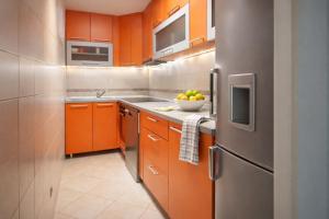 Kotor Pearl Stays - Modern Apartment by the Sea