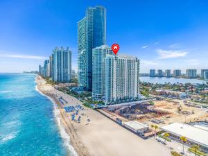 Marenas Beach Condo with Ocean View and Balcony