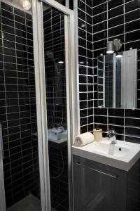 Le Royal Colbert - Hyper Centre - Cozy & Elegant