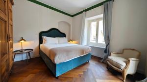 Suite De Sonnaz C
