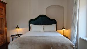 Suite De Sonnaz C