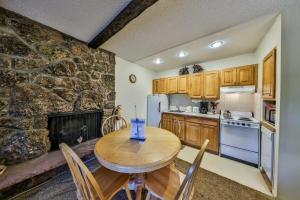 Hi Country Haus Unit 705