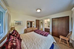 Hi Country Haus Unit 705