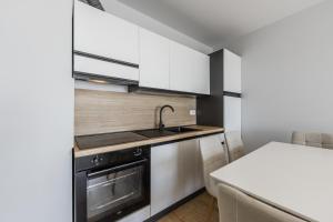 Chic Seafront Suite By PS