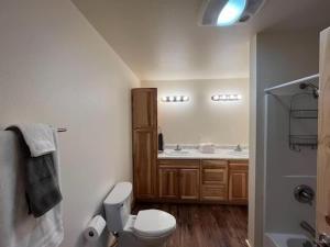 Alaska Summers Lodge Loft-Near Mouth of Kasilof River