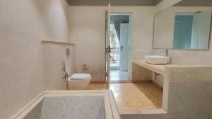 Plot 77 by hnh