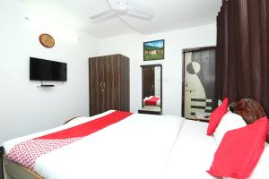 Hotel O Sea Rock