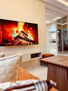 Coastal Escape • Pool+Parking • 5 min to Beach