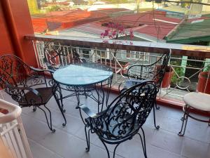 Townhouse in Bacoor 3BR Family-Friendly