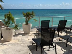 Deluxe Oceanview Suite with Sofabed