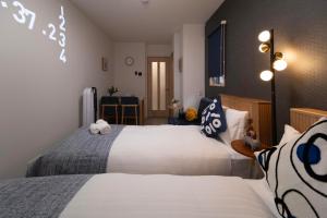 The Peak Shinsaibashi Suites JY