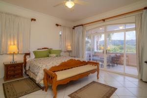 Colina 6C 3 bdr Golf View in Los Suenos