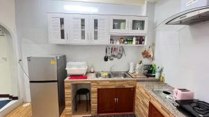 Cozy Stay , 5 mins walk to MRT Bang kapi