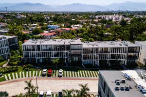 Serene gated retreat with pool & lush gardens – Your perfect couple getaway