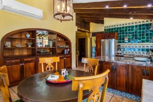 Oceanfront condo with pool, balcony, amazing views, washerdryer, & partial AC