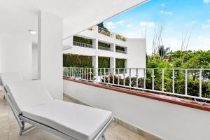 Elegant hillside villa with panoramic views, pool, hot tub & luxe interiors