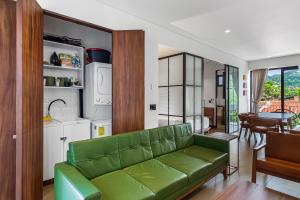Luxury condo with shared rooftop pool and lounge, private washerdryer