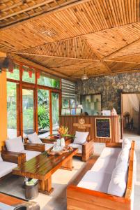 Cendana Trang An Retreat