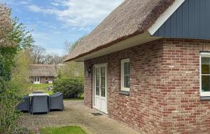 Cozy Home In Paasloo With Wifi