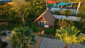Hoàng Long Tropical - Farmstay